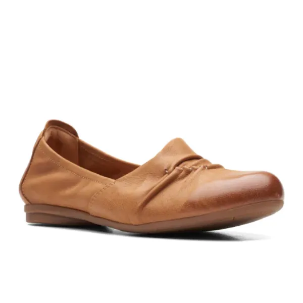 Clarks Women's Rena Way Tan