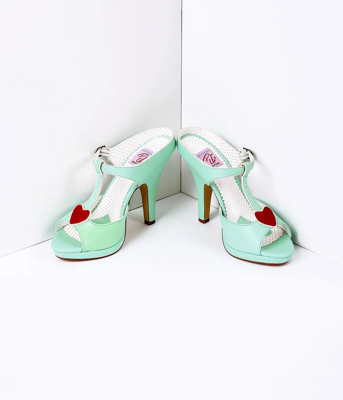 Mint Faux Leather Heart Detail Sandal